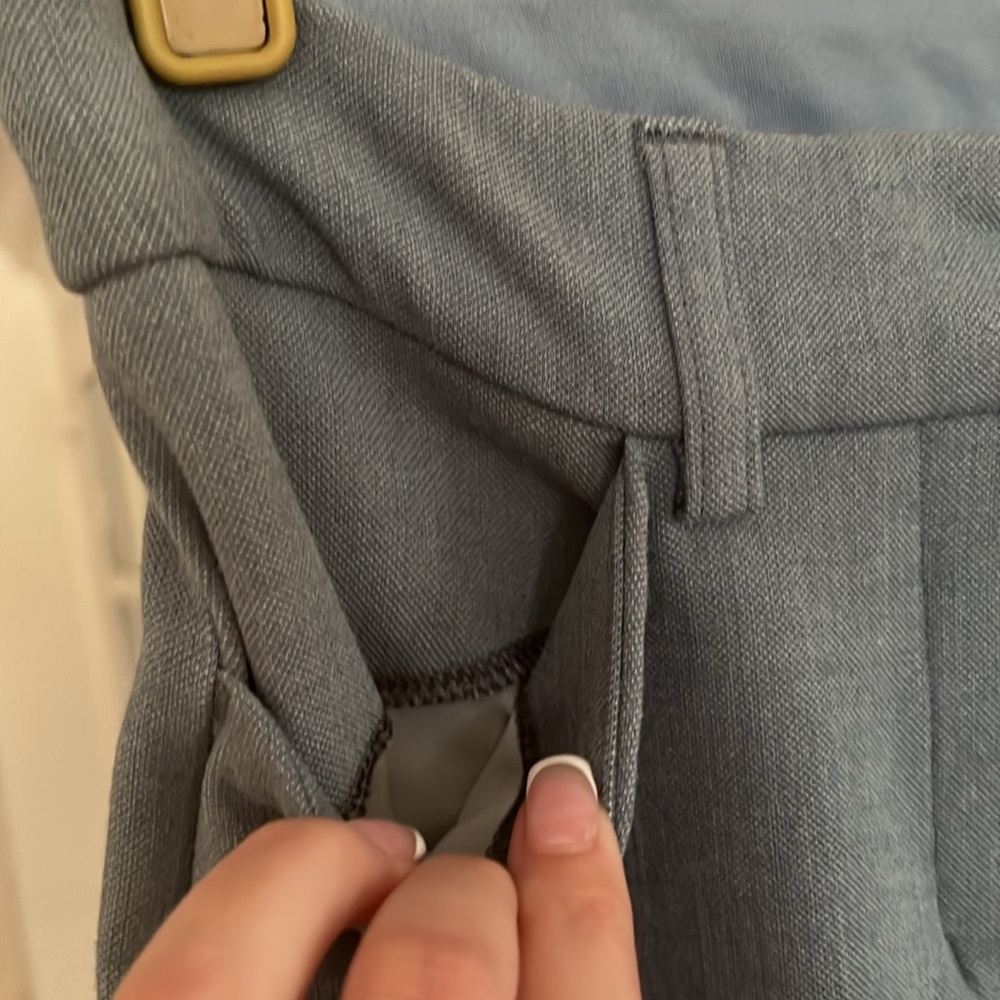 Express Pants - Picture 4 of 9